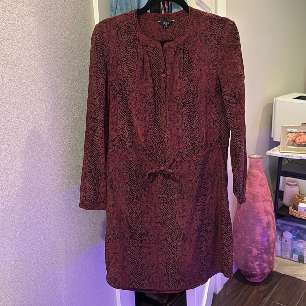 Rails 100% pure silk dress.Excellent condition, worn once!  Not to long or short